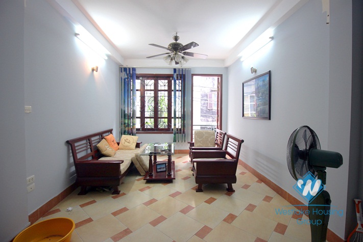 Nice, fully furnished house in Ba Dinh for rent